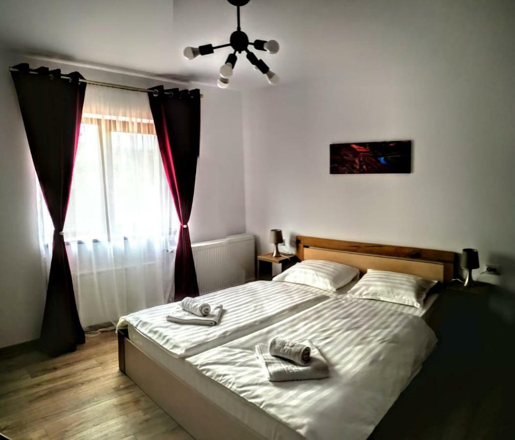 Zen Rooms Tălmaciu Exteriér fotografie