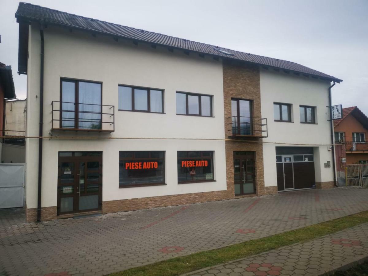 Zen Rooms Tălmaciu Exteriér fotografie